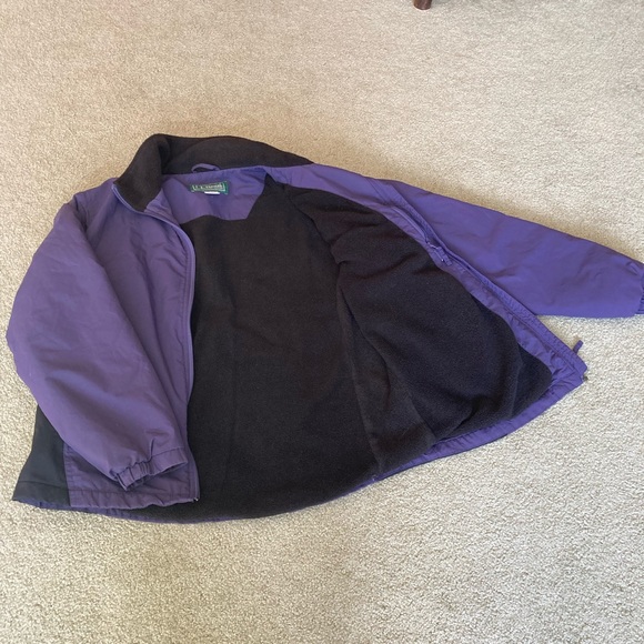 LL Bean women’s large jacket - Picture 3 of 4